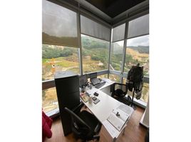 110 m² Office for sale in La Calera, Cundinamarca, La Calera