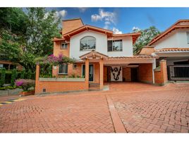 5 Bedroom House for sale in Centro Comercial Unicentro Medellin, Medellin, Medellin