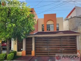 Villa 3 chambre à vendre à Monterrey, Nuevo Leon, Monterrey