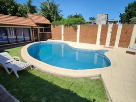 4 Bedroom House for sale in Quilmes, Buenos Aires, Quilmes