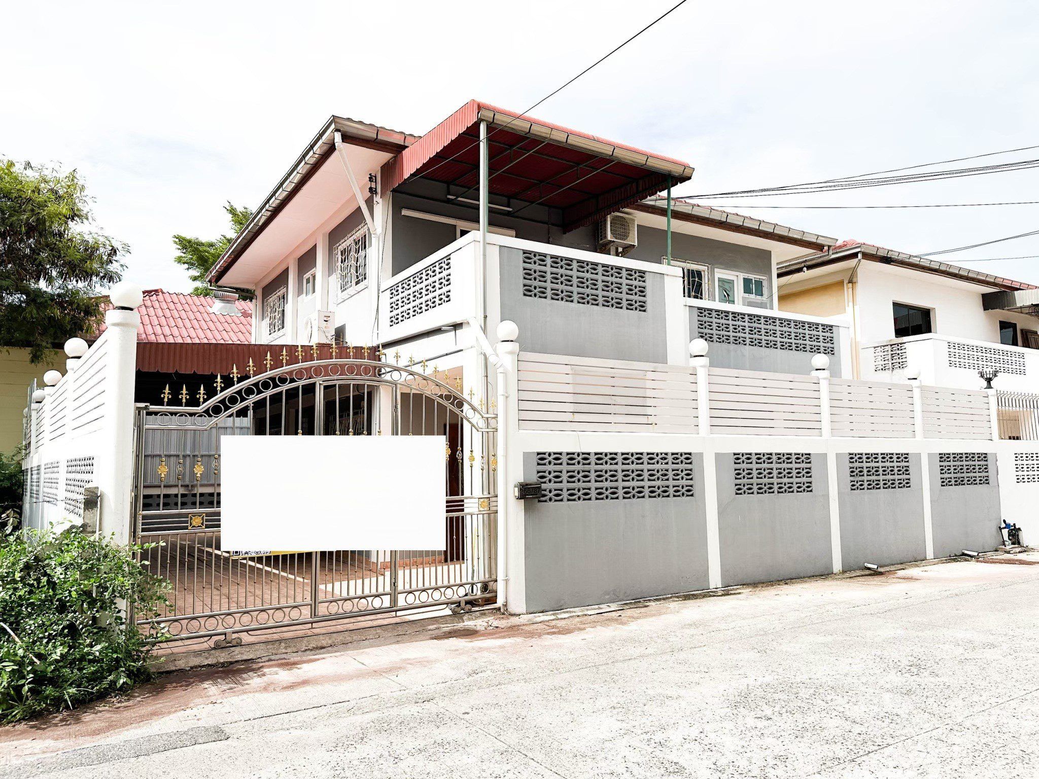 3 Bedroom House For Rent In Nong Prue, Chon Buri