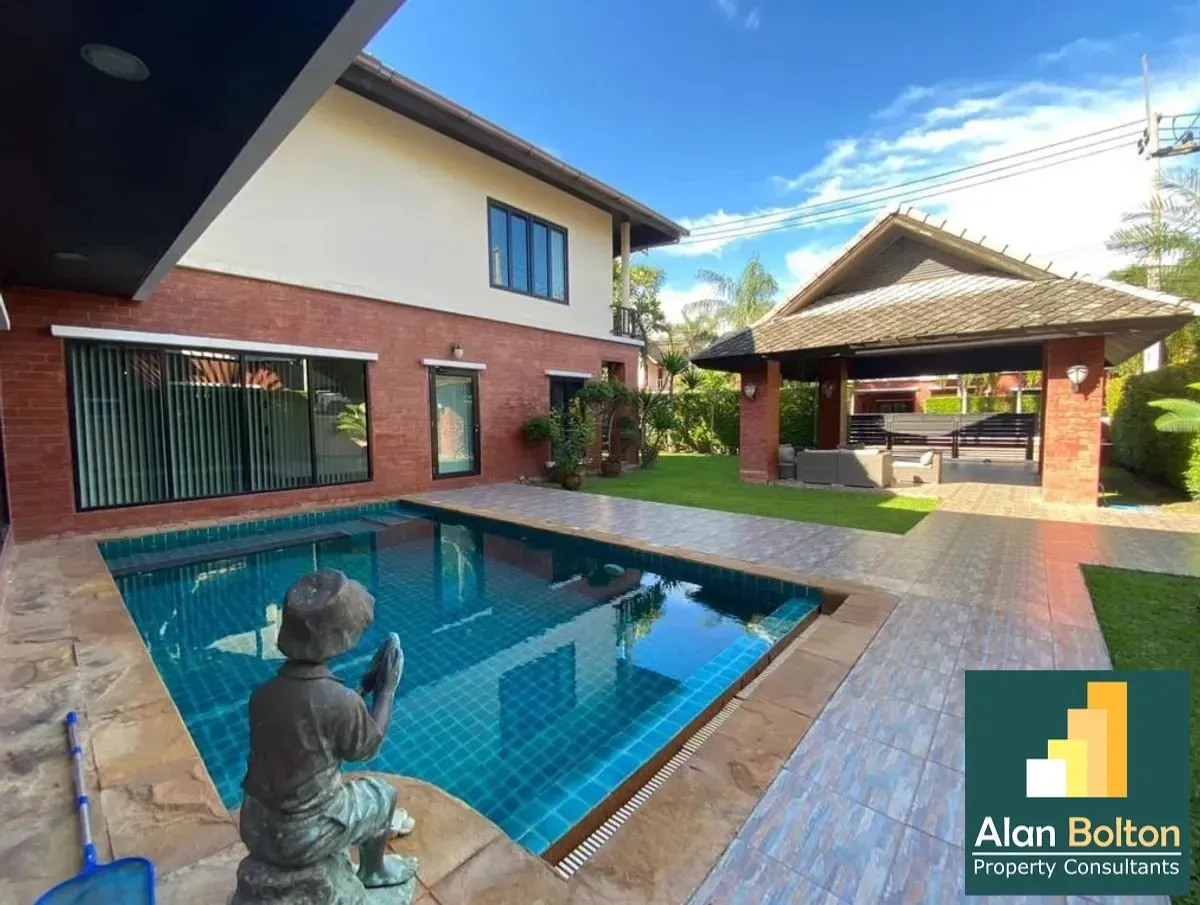 3 Bedroom House For Rent In Nong Prue, Chon Buri