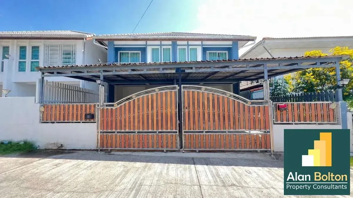 2 Bedroom Townhouse For Rent In Nong Prue, Chon Buri