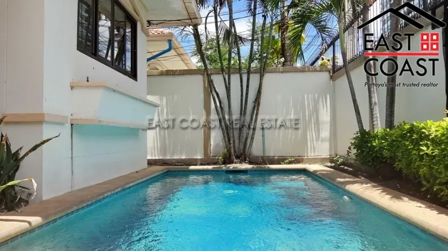 3 Bedroom House For Rent In Nong Prue, Chon Buri