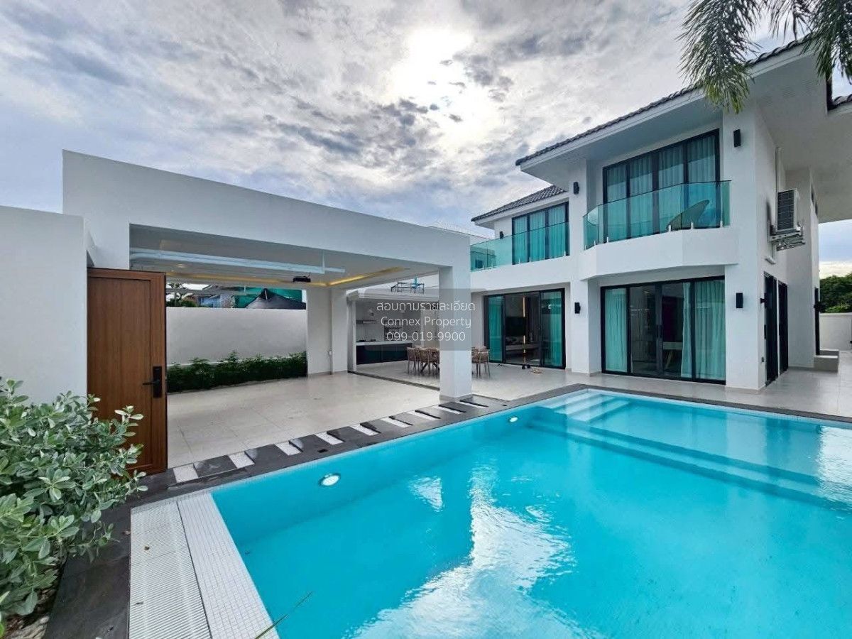 4 Bedrooms House for sale In View Point Villas Nong Prue Pattaya