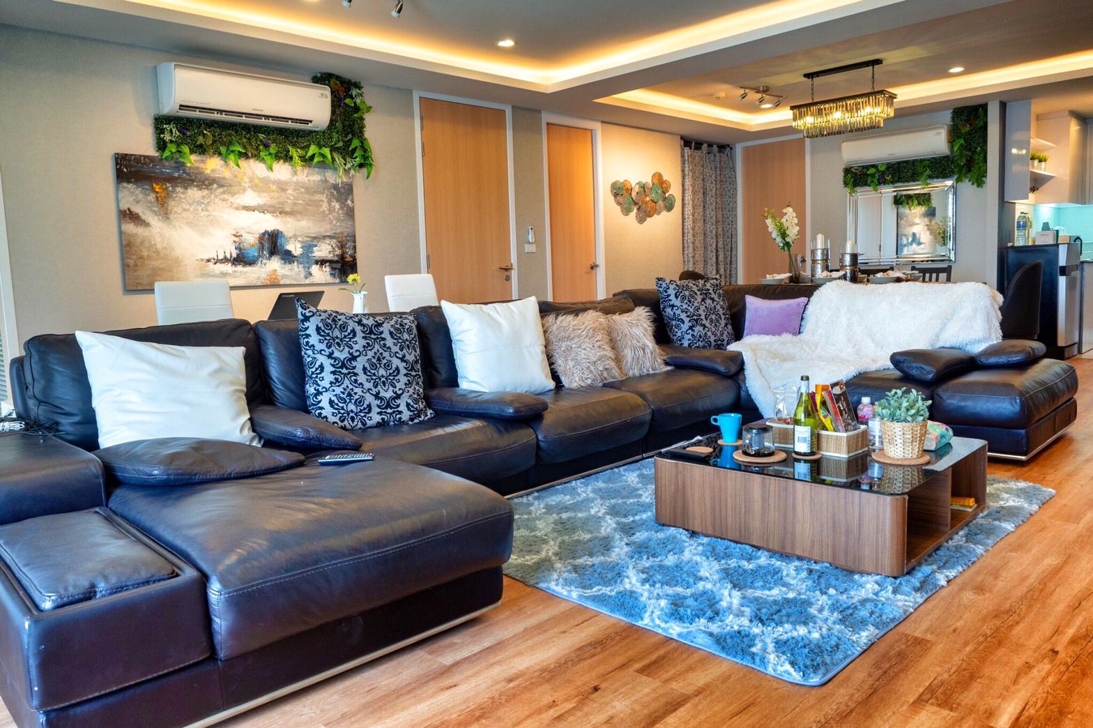 4 Bedrooms Condo for rent In 15 Sukhumvit Residences Khlong Toei Nuea Bangkok