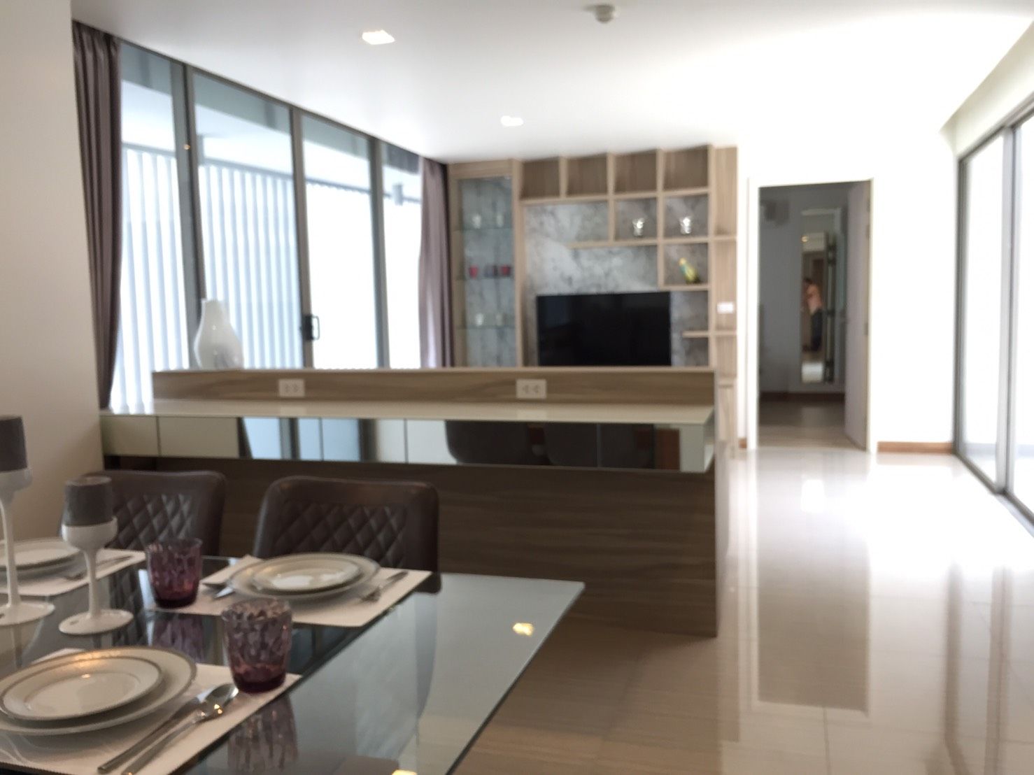 2 Bedrooms Condo for rent In Downtown Forty Nine Khlong Tan Nuea Bangkok