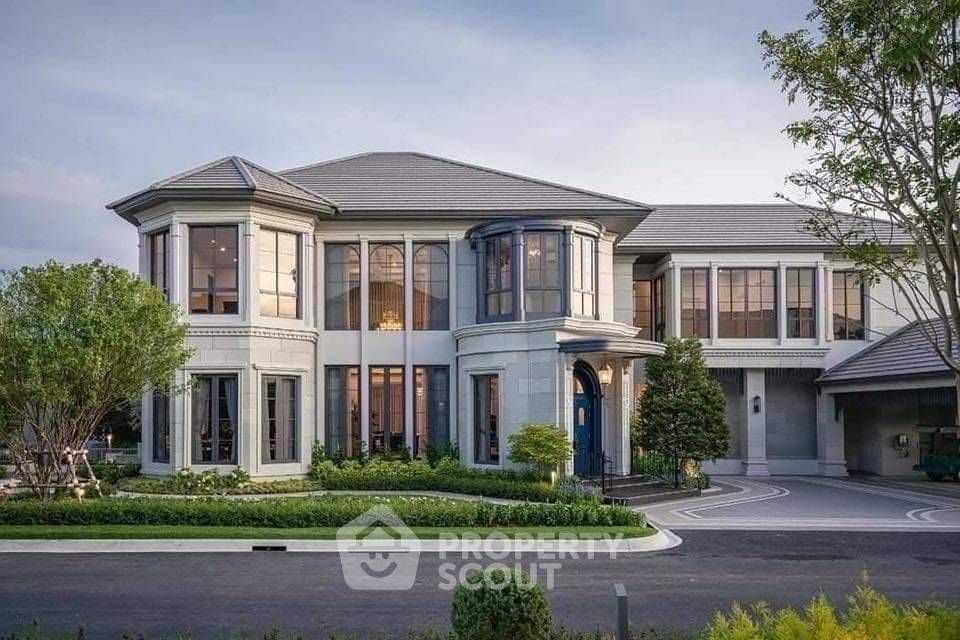 5 Bedrooms House for sale In Narasiri Krungthep Kreetha Hua Mak Bangkok