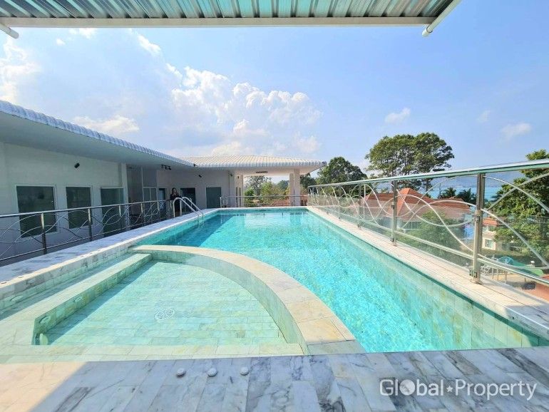 5 Bedrooms House for sale In Bang Sare Pattaya