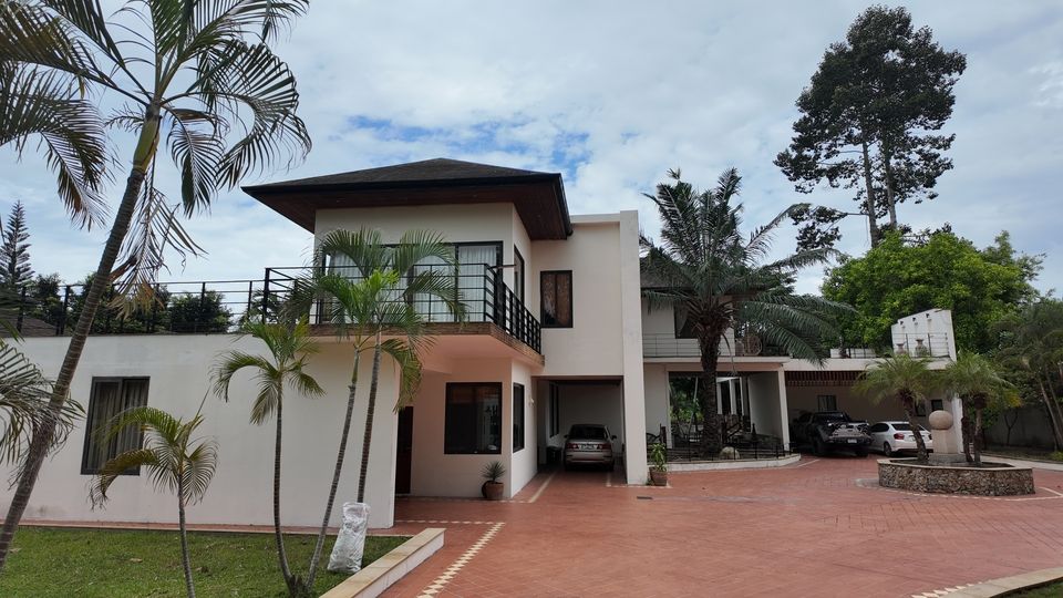 6 Bedrooms Villa for sale In Phoenix Golf Villa Huai Yai Pattaya