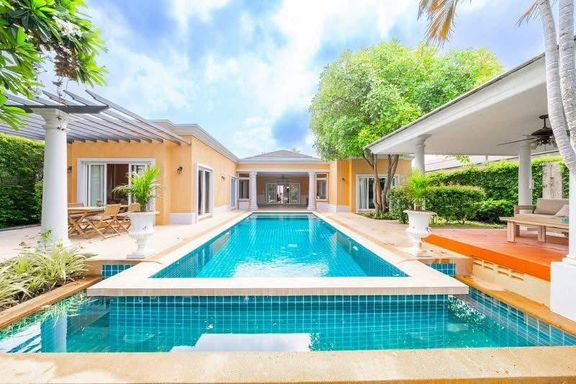 4 Bedrooms Villa for sale In Opus Estates At Siam Royal View Nong Prue Pattaya