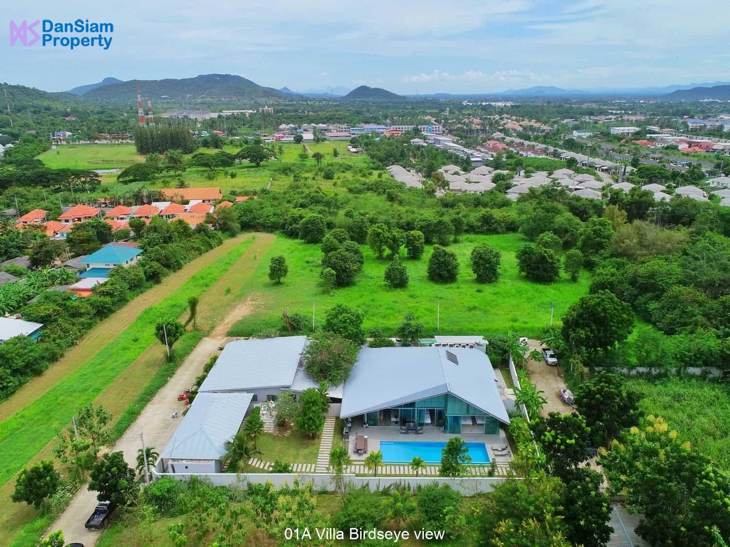 7 Bedrooms Villa for sale In Hin Lek Fai Hua Hin