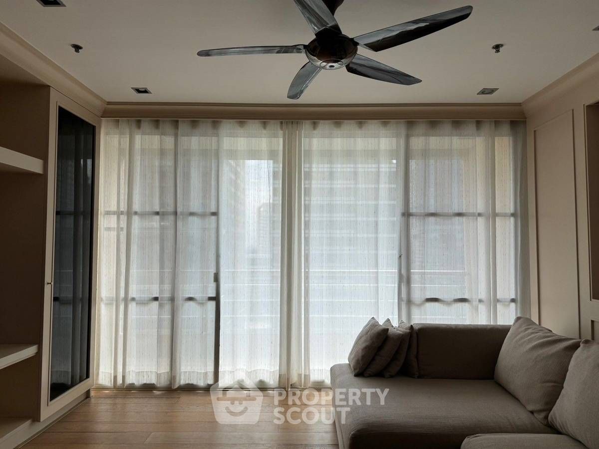 3 Bedrooms Condo for rent In Silom Grand Terrace Si Lom Bangkok
