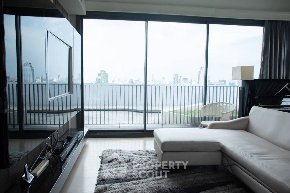 3 Bedrooms Condo for rent In Pyne By Sansiri Thanon Phet Buri Bangkok
