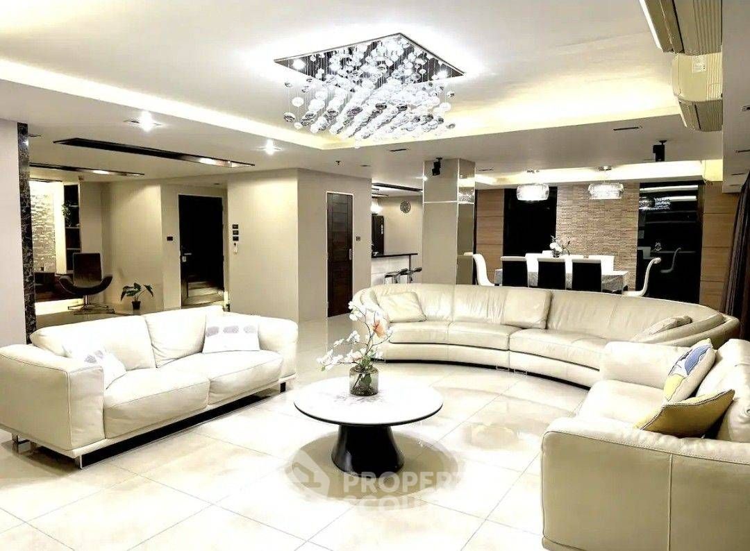 6 Bedrooms Condo for sale In Waterford Sukhumvit 50 Phra Khanong Bangkok