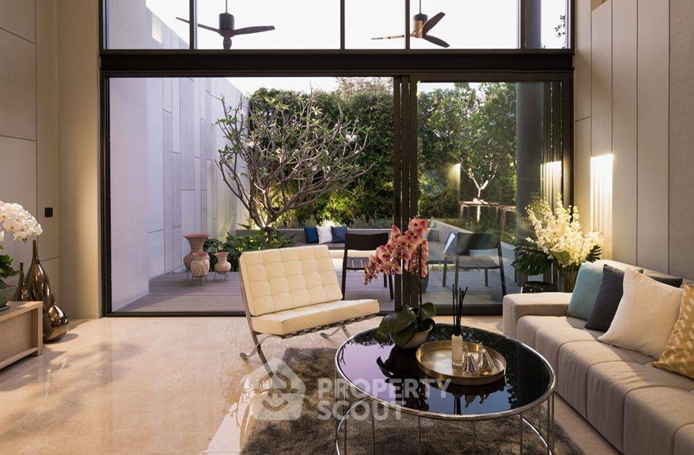3 Bedrooms Townhouse for sale In Baan Puripuri Lat Phrao Bangkok