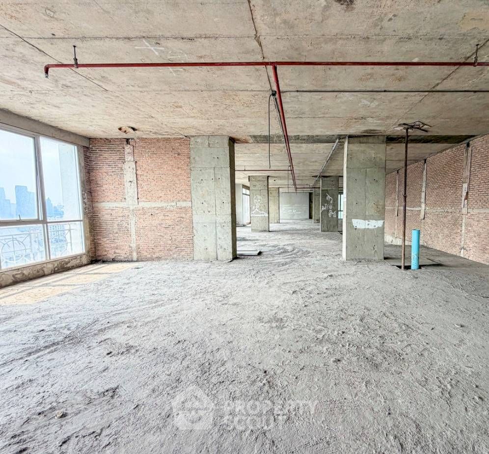 5 Bedrooms Condo for sale In Asoke Place Khlong Toei Nuea Bangkok