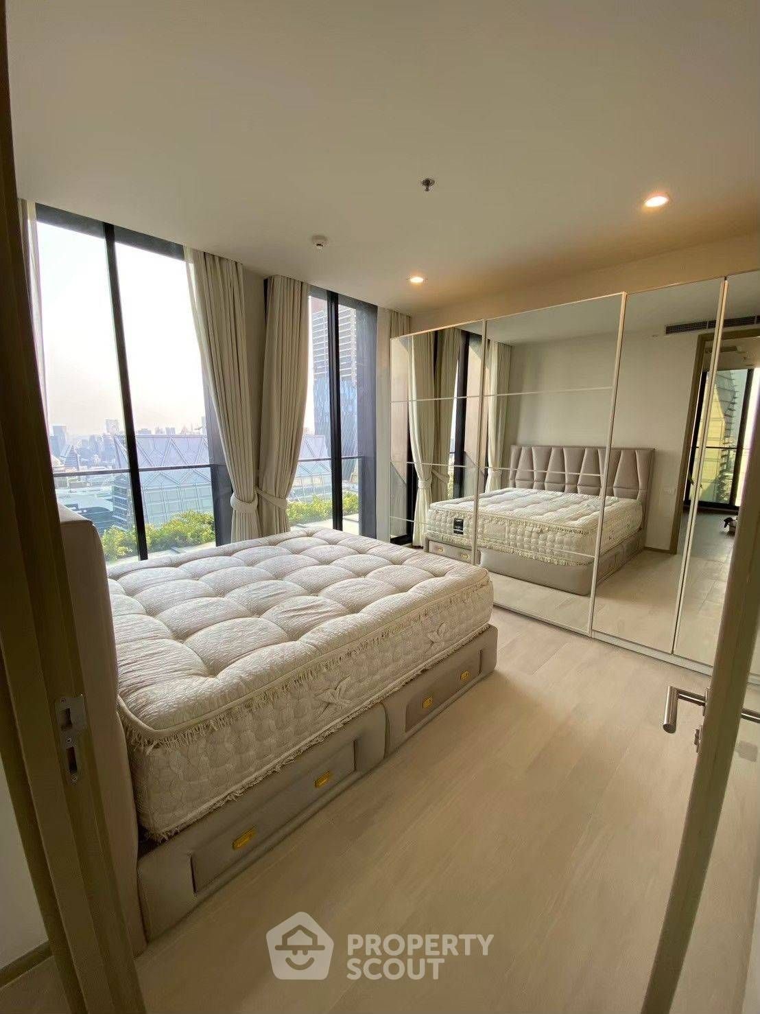 1 Bedroom Condo for sale In Noble Ploenchit Lumphini Bangkok