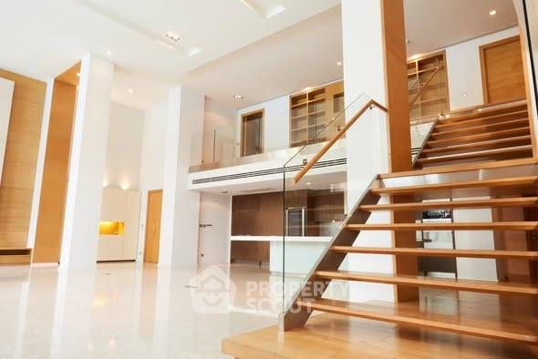 4 Bedrooms Condo for sale In Ficus Lane Phra Khanong Bangkok