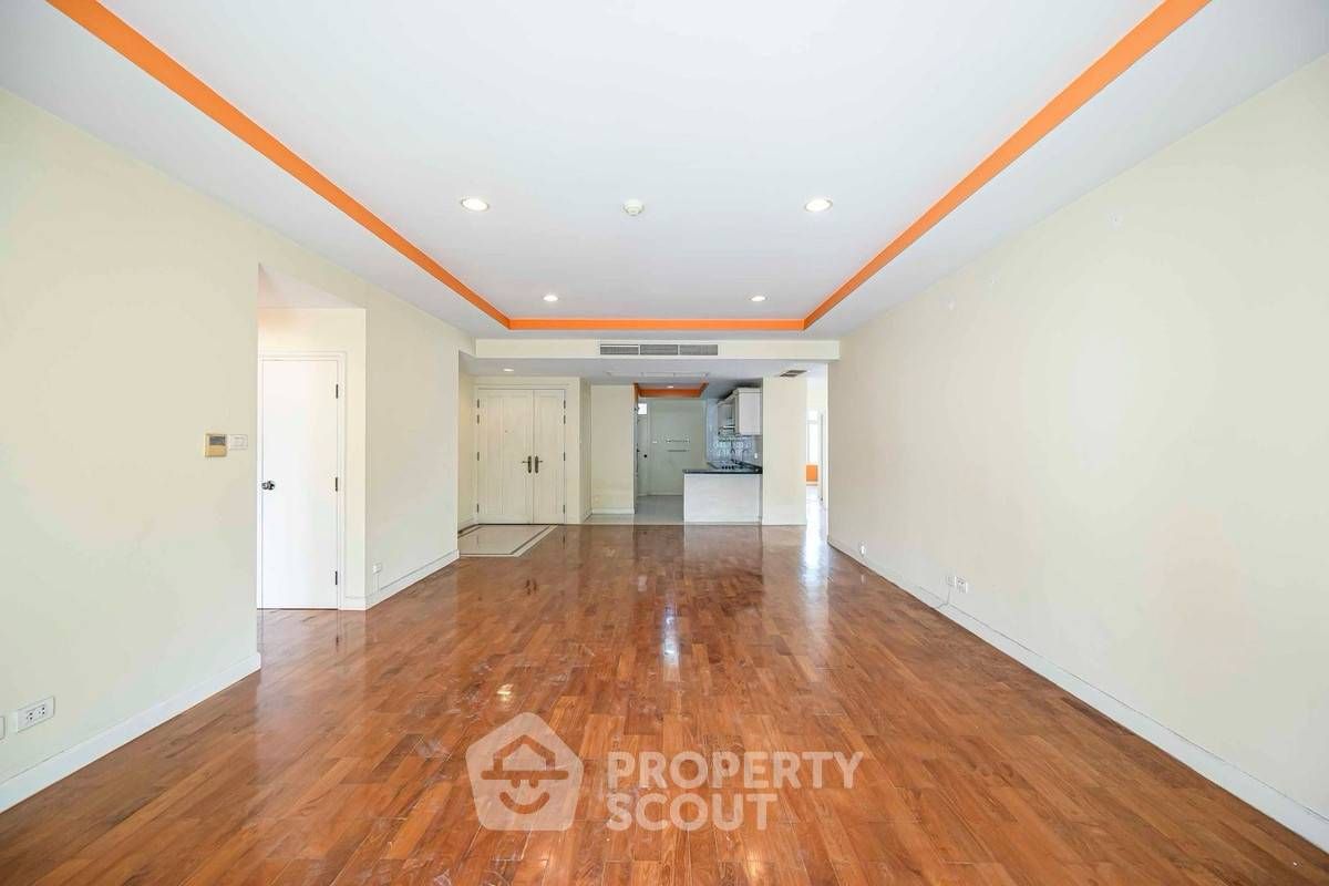 3 Bedrooms Condo for sale In Baan Nunthasiri Thung Mahamek Bangkok