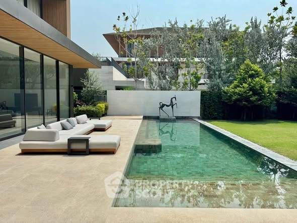 5 Bedrooms House for sale In Santiburi The Residences Lat Phrao Bangkok