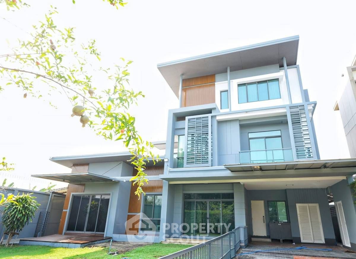 5 Bedrooms House for sale In Narasiri Hideaway Nawamin Bangkok