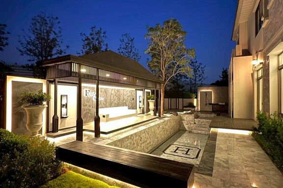 4 Bedrooms House for rent In Perfect Place Rama 9 Krungthepkreetha Saphan Sung Bangkok