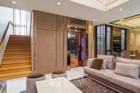 4 Bedrooms House for sale In The Urban Reserve Rama 9 Motorway Suan Luang Bangkok
