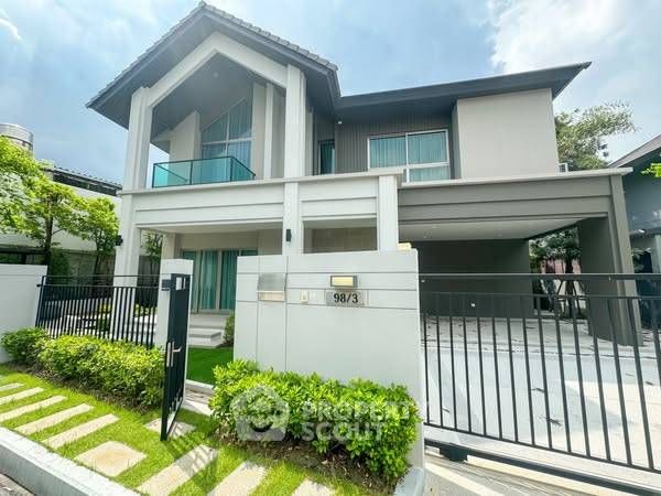 3 Bedrooms House for sale In Bangkok Boulevard Signature Ladprao Serithai Khlong Kum Bangkok