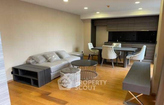 2 Bedrooms Condo for sale In Klass Condo Langsuan Lumphini Bangkok