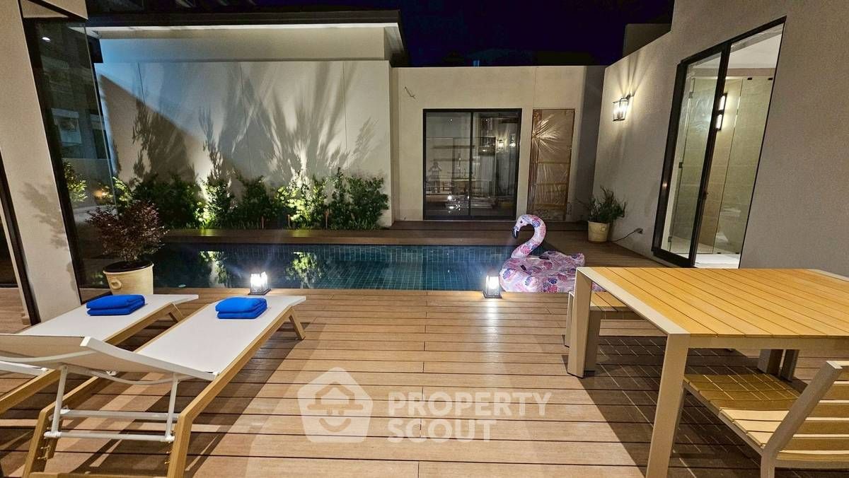 10 Bedrooms Villa for rent In Na Kluea Pattaya
