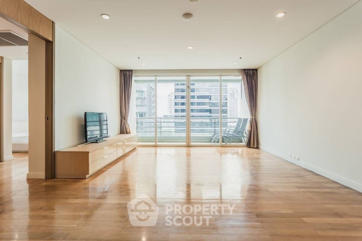 4 Bedrooms Condo for rent In Silom Grand Terrace Si Lom Bangkok