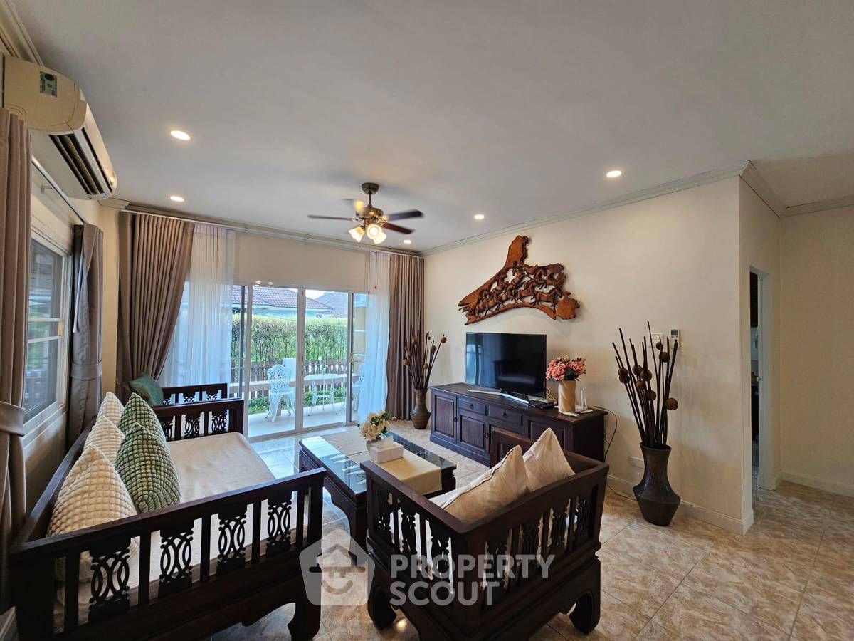 3 Bedroom Villa For Rent In Nong Prue, Chon Buri