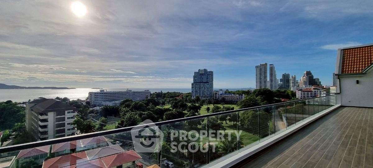 5 Bedrooms Condo for sale In Bay View Nong Prue Pattaya