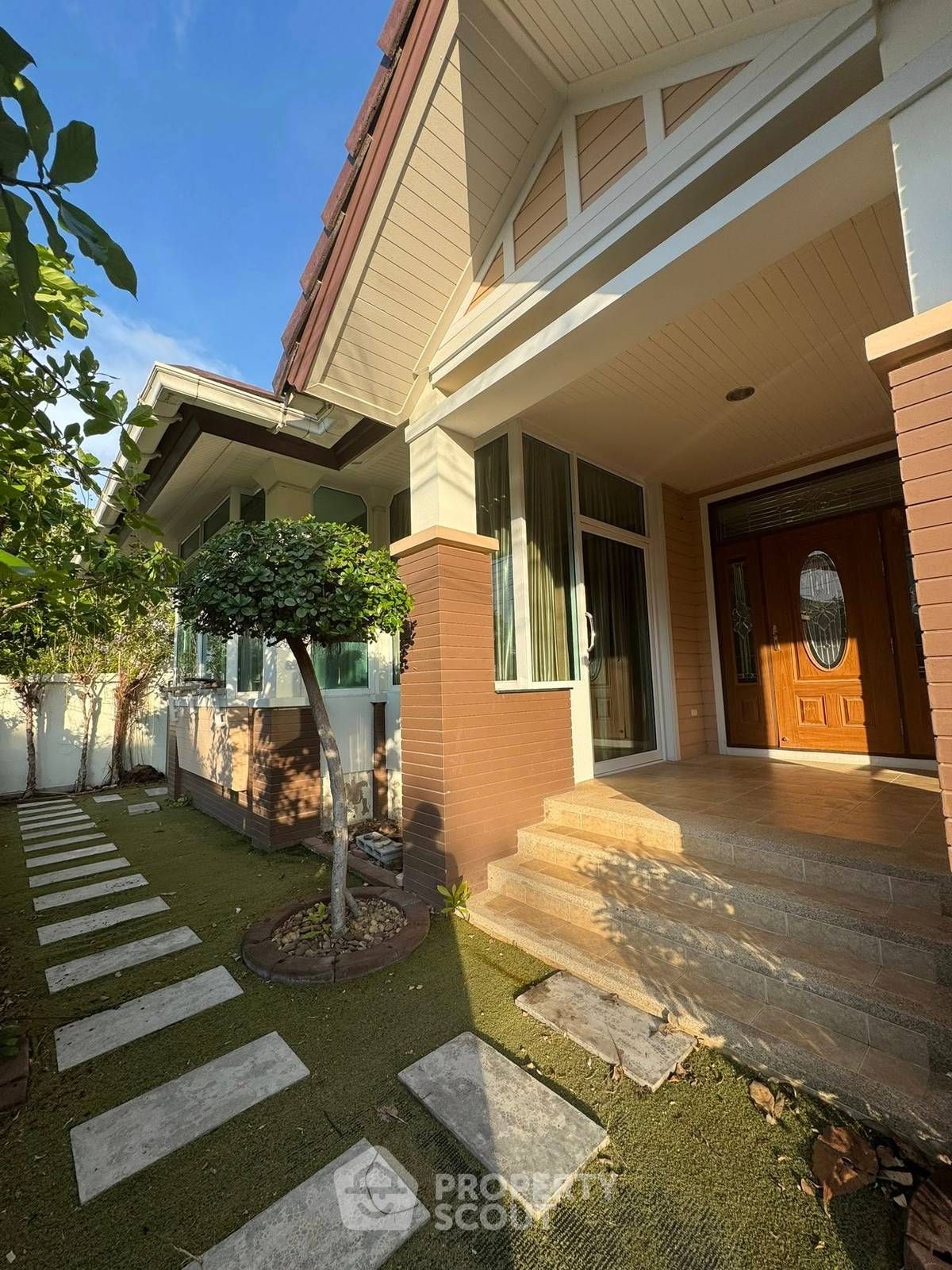 3 Bedroom House For Rent In Nong Prue, Chon Buri