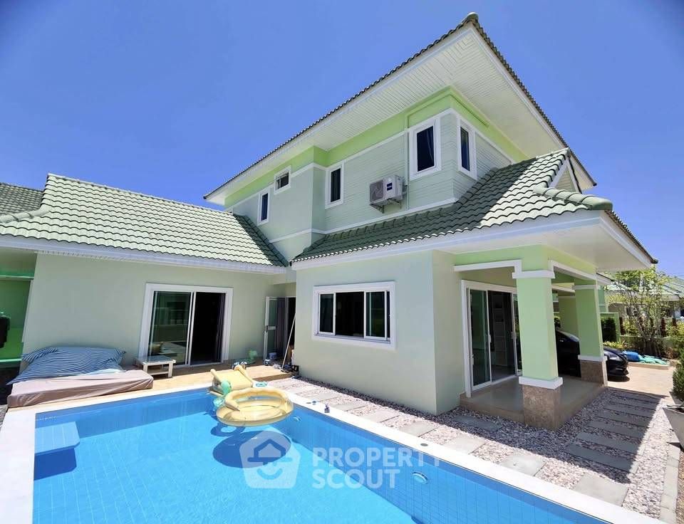 4 Bedroom Villa For Rent In Pong, Chon Buri
