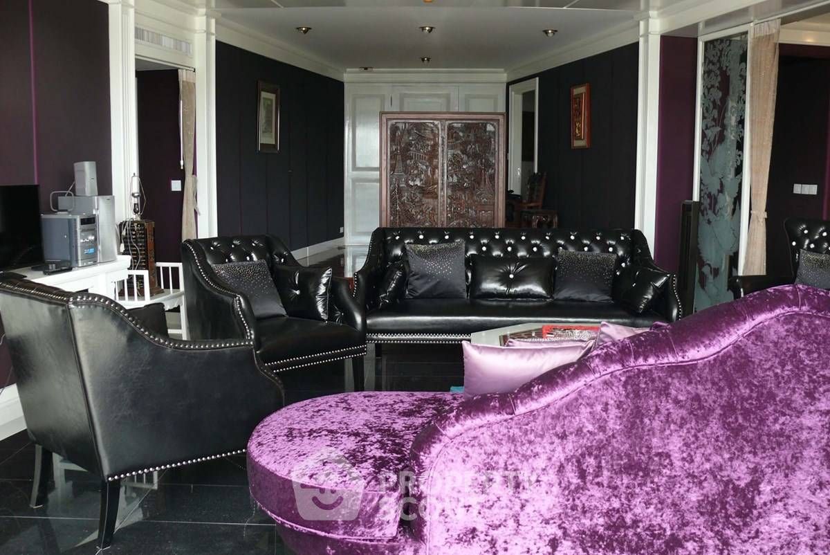3 Bedrooms Condo for sale In Supakarn Condominium Khlong Ton Sai Bangkok