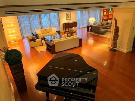 4 Bedrooms Condo for sale In Las Colinas Khlong Toei Nuea Bangkok
