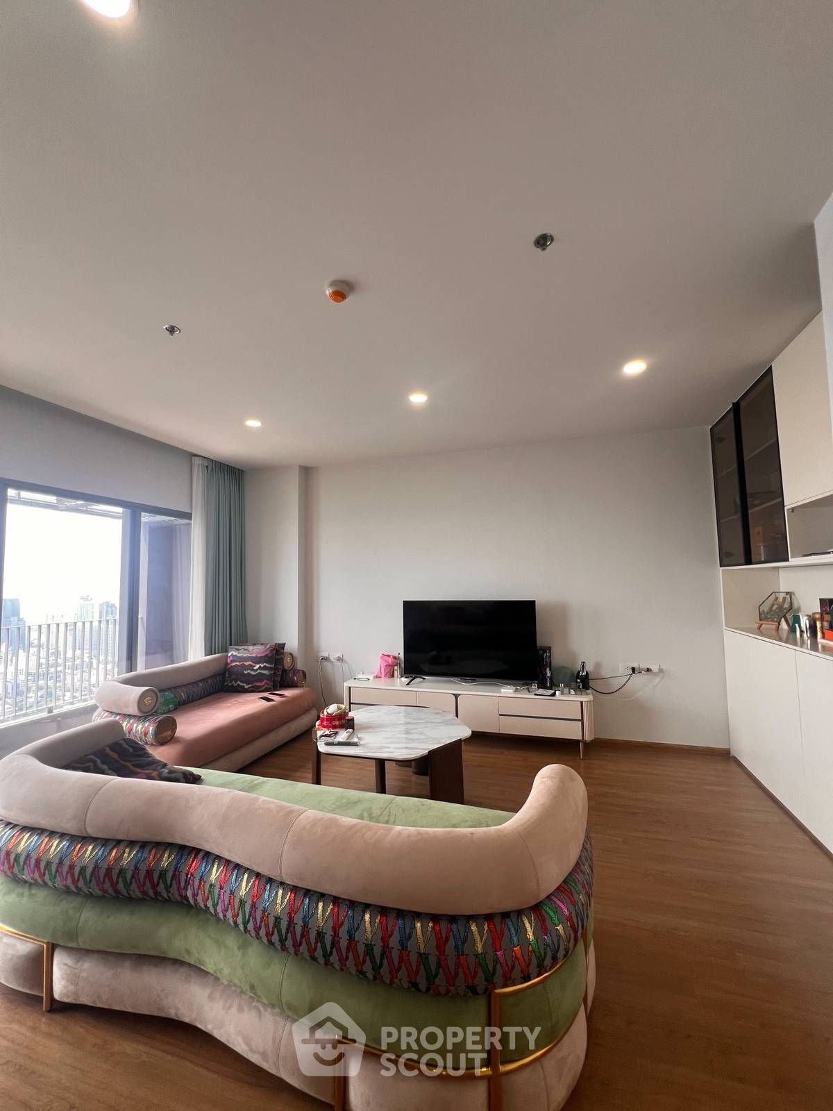 3 Bedrooms Condo for sale In Cloud Thonglor Phetchaburi Bang Kapi Bangkok