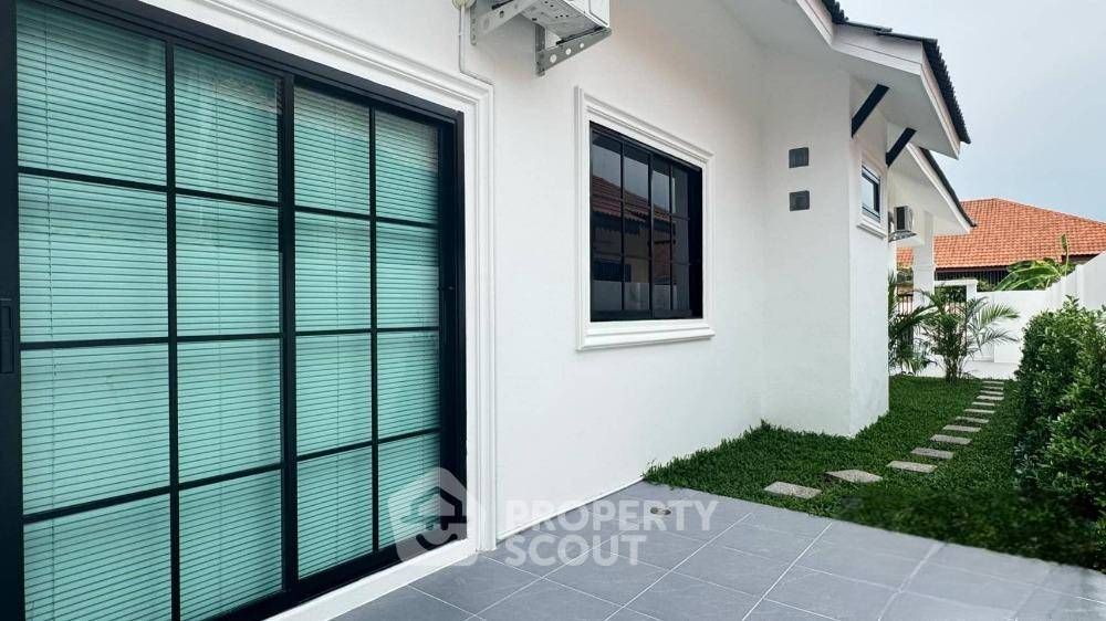 3 Bedroom Villa For Rent In Nong Prue, Chon Buri