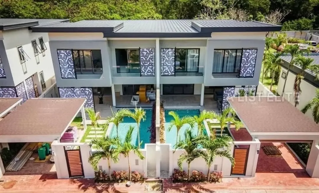 5 Bedrooms House for sale In Na Chom Thian Pattaya