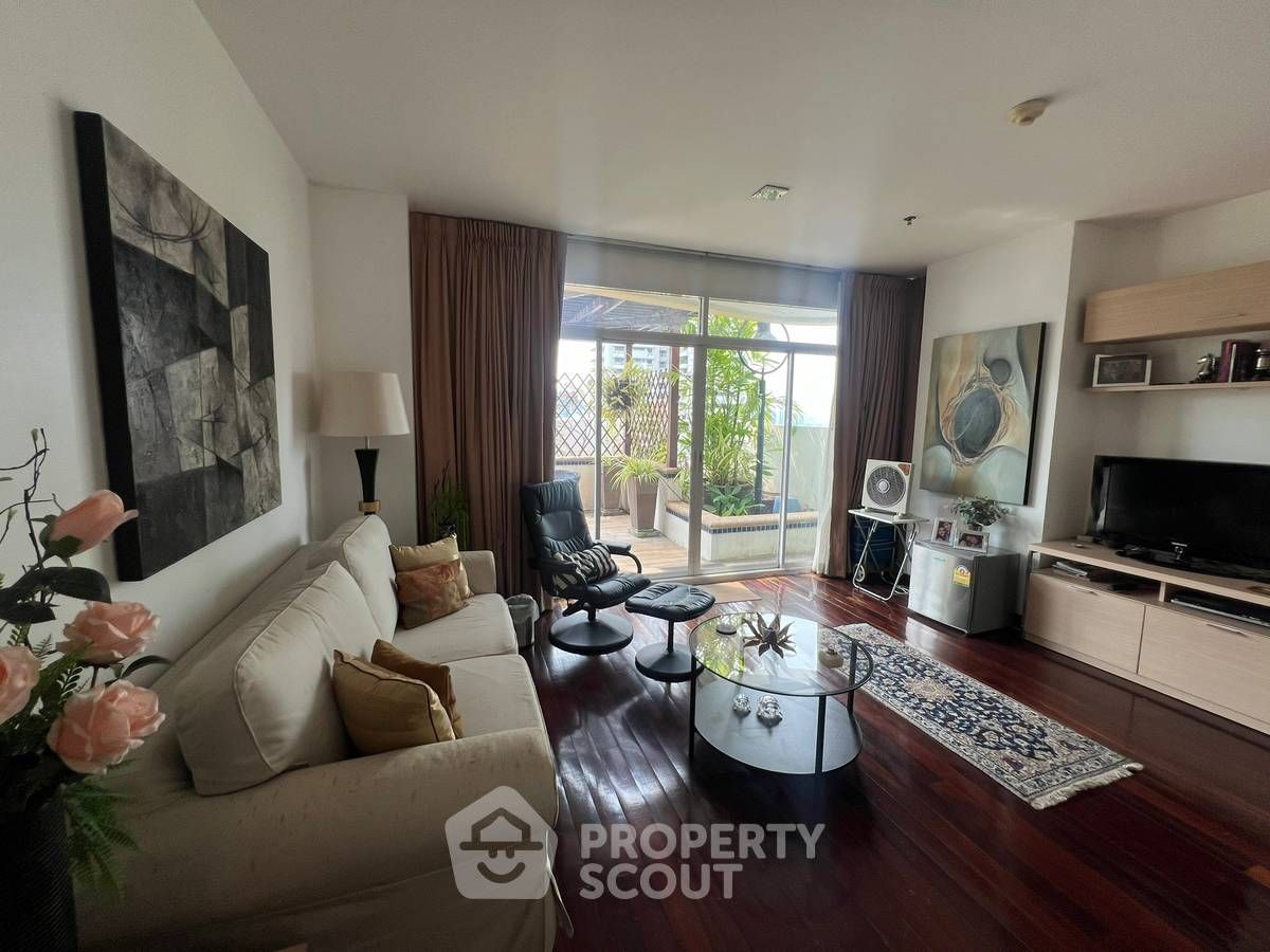 3 Bedrooms Condo for sale In Sukhumvit City Resort Khlong Toei Nuea Bangkok