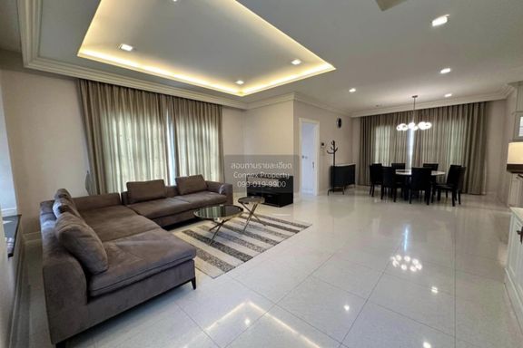 4 Bedrooms House for rent In Narasiri Bangna Bang Phli Yai Samut Prakan