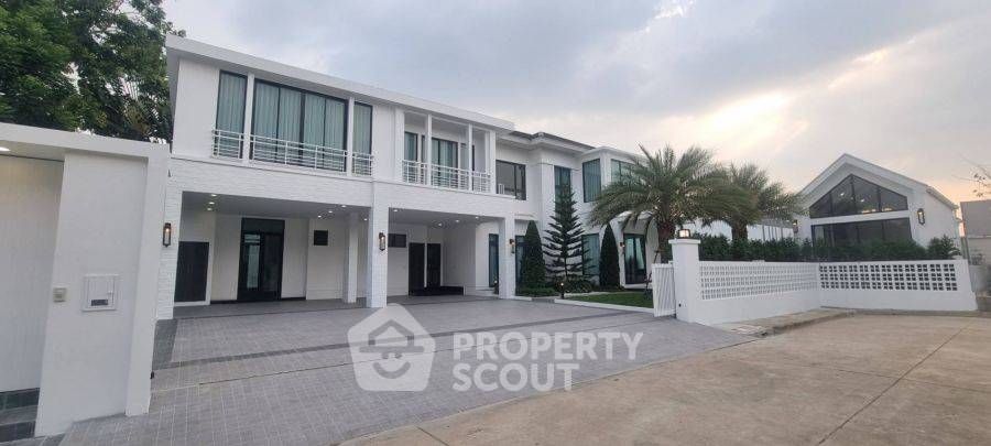 6 Bedrooms House for sale In Perfect Masterpiece Sukhumvit 77 Racha Thewa Samut Prakan
