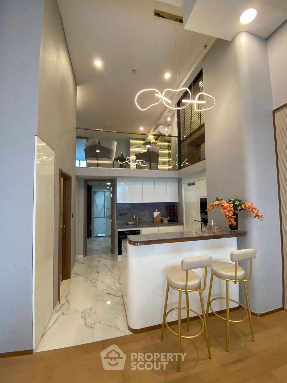 3 Bedrooms Condo for sale In Landmark At Mrta Station Bang Kapi Bangkok