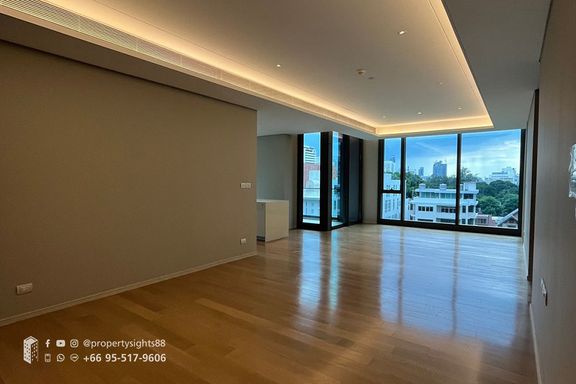 2 Bedrooms Condo for sale In Baan Sindhorn Lumphini Bangkok