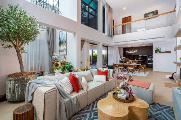 4 Bedrooms House for sale In Phra Khanong Bangkok