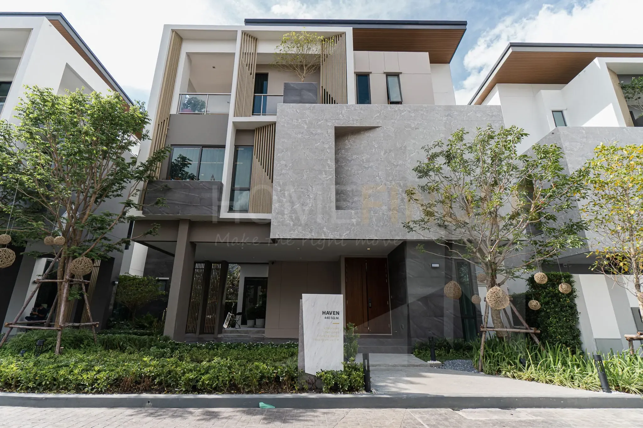 4 Bedrooms House for sale In Nawamin Bangkok