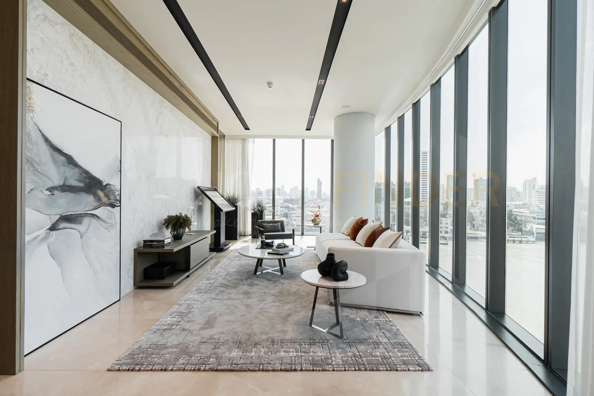 2 Bedrooms Condo for sale In Khlong San Bangkok