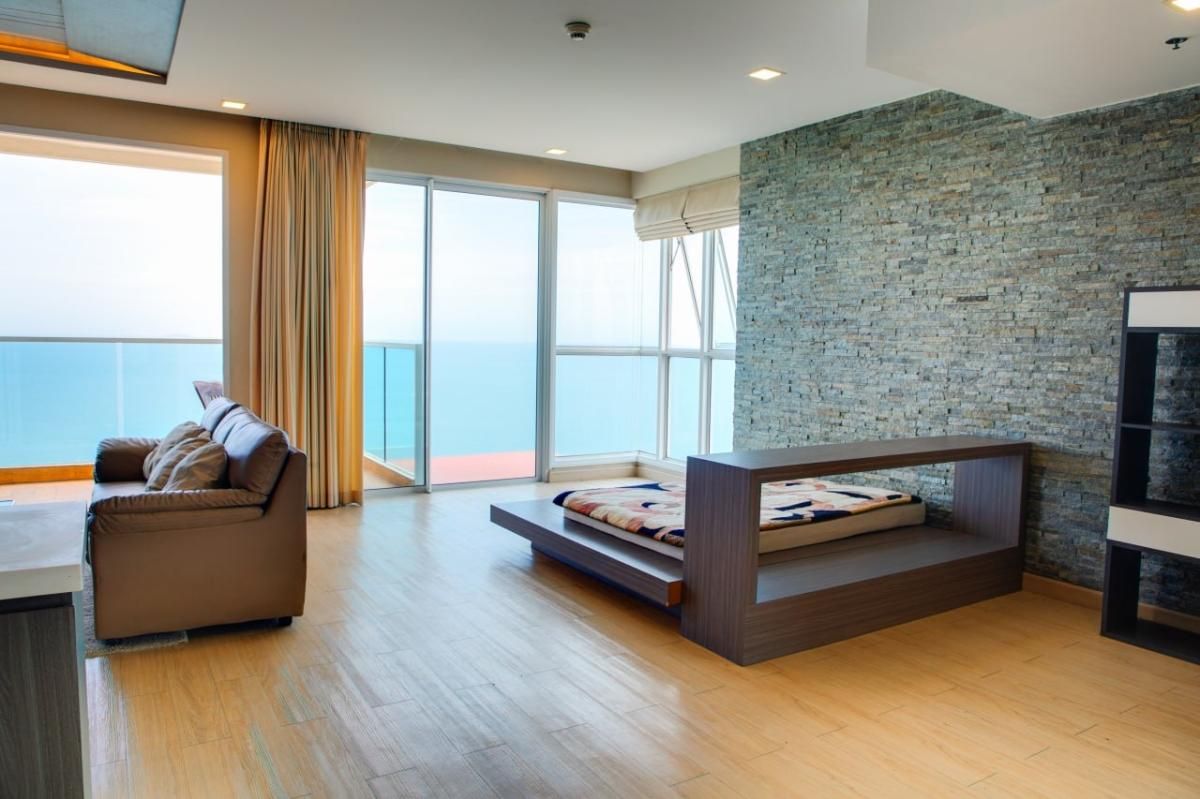 2 Bedrooms Condo for sale In Cetus Nong Prue Pattaya
